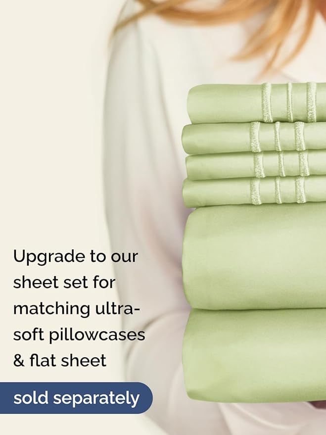 Extra Deep Twin XL Fitted Sheet - Hotel Luxury Single Fitted Sheet Only - Easily Fits 18 to 24 inch Mattress - Ultra Soft, Wrinkle Free with Extra Deep Pockets - Breathable & Comfy - Light Sage Green