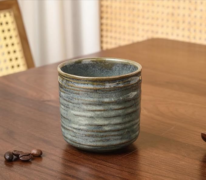 Japanese retro ceramic teacups, coffee cups, and water cups, suitable
