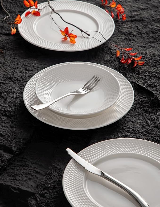 4-piece set, embossed B design plate and bowl set, microwave and dishwasher