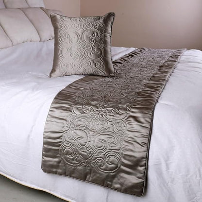 The HomeCentric Decorative Silver Full 68 x 18 inch Bed Runner with Matching Pillow Cover, Satin Quilted Bed Scarf, Abstract Modern - Silver Soft