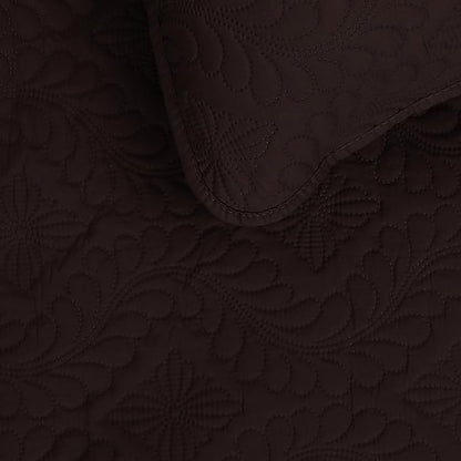 Easy-Going Full/Queen Size Reversible Quilt Set with 1 Quilt and 2 Pillow Shams, Soft Bed Quilt Cover, Water Resistant Lightweight Bedspread, Stain Resistant, Olive Leaf-Chocolate/Beige