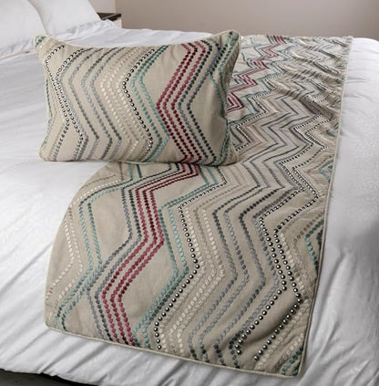 The HomeCentric King Queen Twin Beige Linen Bed Runner & Decorative Throw Pillow Cover, Twin Size 53"x18" Bed Runner & Pillow Cover, Linen & Embroidery, Chevron Modern Pattern - Dotty Chevron