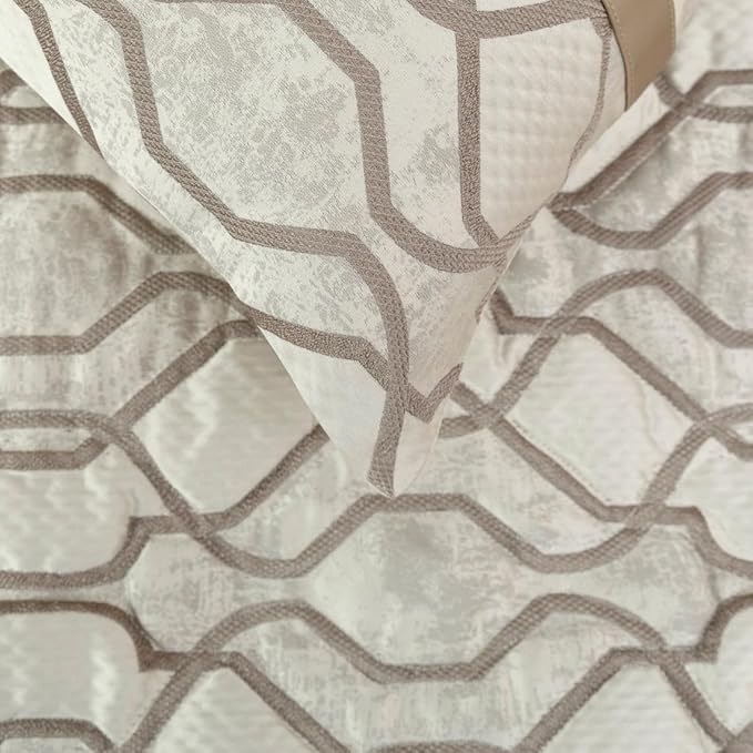 The HomeCentric King/Queen/Twin Ivory & Silver Decorative Full 68"x18" Bed Runner with Pillow Cover, Lattice & Quilted Bed Scarf on Jacquard Silk Fabric - Ivory Delicacy