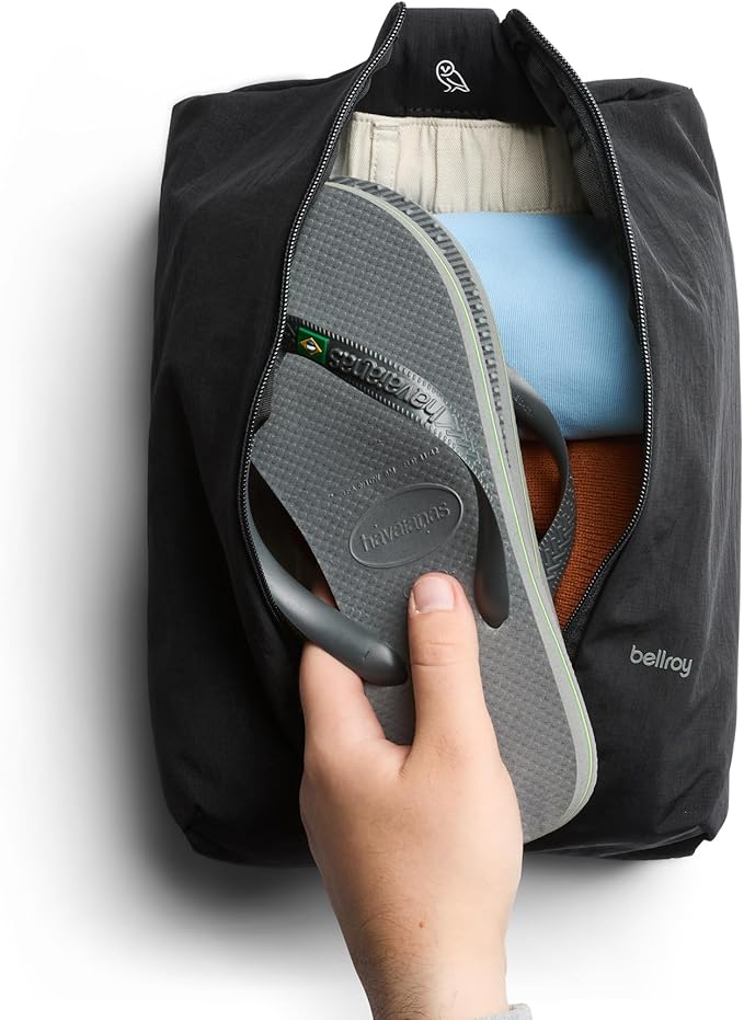Bellroy Lite Packing Caddy 8L (Travel Organizer Packing Cube, Zip-up Storage Solution for Travel Near or far) - Black