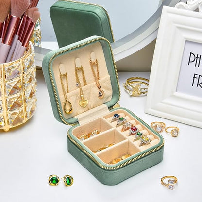 Travel Jewelry Case, Small Plush Velvet Jewelry Box for Women and Girls, Portable Jewelry holder organizer for Rings Earrings Necklaces Bracelets(Mint)