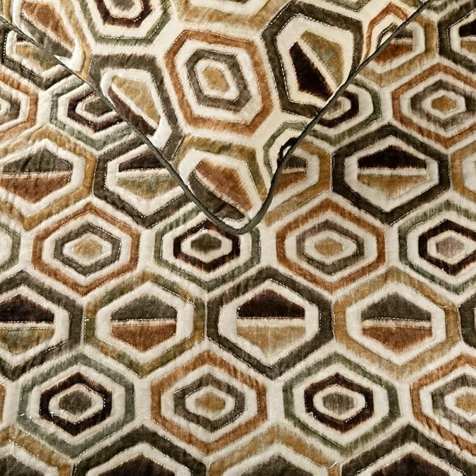 The HomeCentric Beige Bed Runner Without Pillow Cover, King Size 90"x18" Decorative Bed Runner, Beige Velvet Bed Scarf in Quilted - Hex Element
