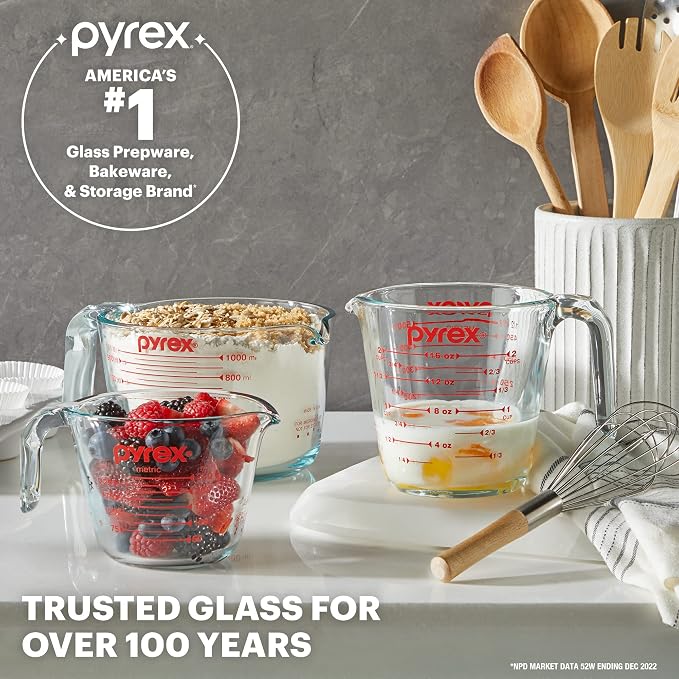 Pyrex 4-Cup Glass Measuring Cup