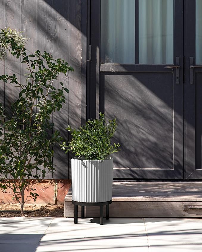 Veradek Demi Series Round Planter w/Stand
