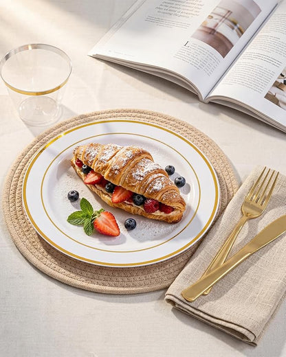 bUCLA 300PCS Gold Disposable Dinnerware Set