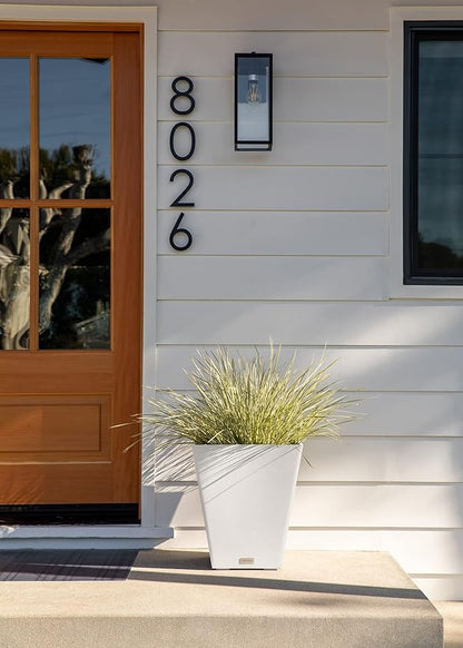 Veradek Pure Series Nobleton Plastic Planter