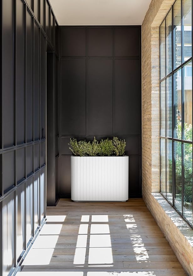 Veradek Demi Series Span Planter