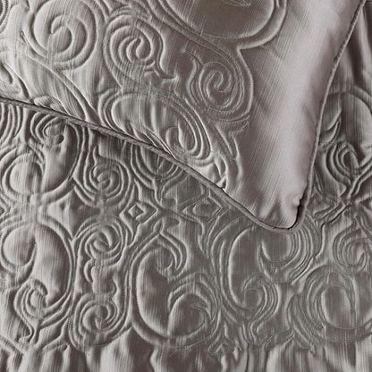 The HomeCentric Decorative Silver Full 68 x 18 inch Bed Runner with Matching Pillow Cover, Satin Quilted Bed Scarf, Abstract Modern - Silver Soft