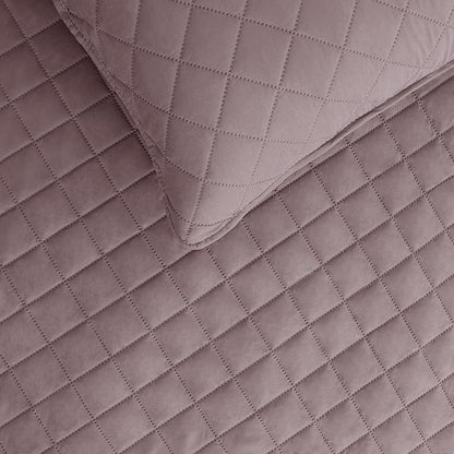 Easy-Going Twin Size Reversible Quilt Set with 1 Quilt and 1 Pillow Sham, Soft Bed Quilt Cover, Water Resistant Lightweight Microfiber Bedspread, Stain Resistant, Pink/Beige