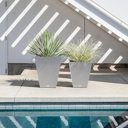 Veradek Pure Series Nobleton Plastic Planter