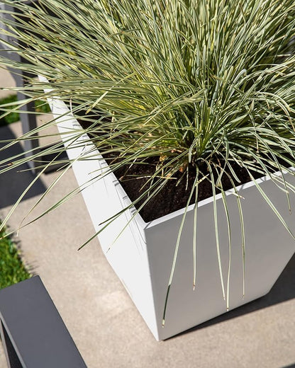 Veradek Pure Series Nobleton Plastic Planter